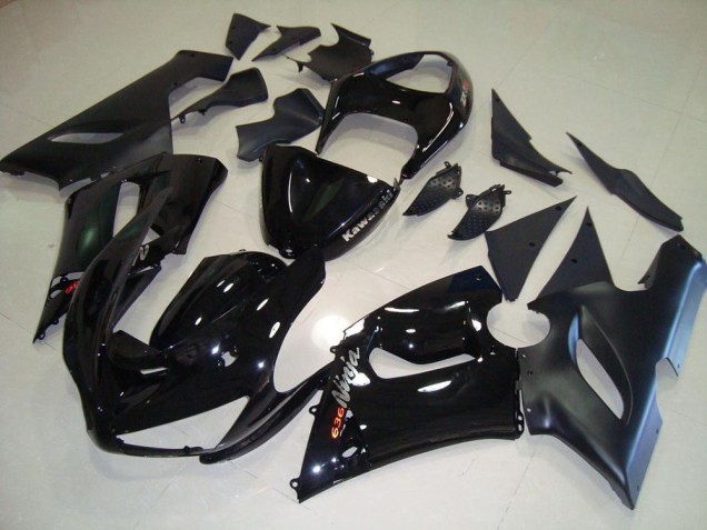 2005-2006 Black Kawasaki ZX6R Motorcyle Fairings UK Factory